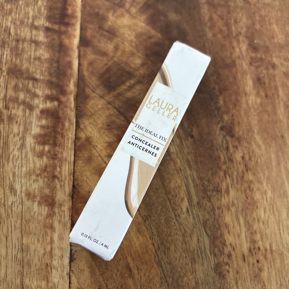 LAURA GELLER • The Ideal Fix CONCEALER • FAIR  0.13 oz  New 8014